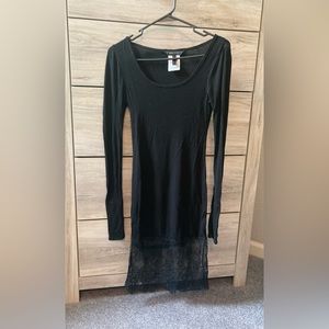 BCBG Maxazria black long sleeve thumb hole lace bottom dress Small